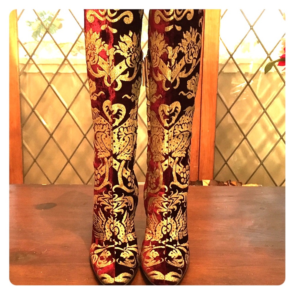Amazing and Super Rare Roberto Cavalli Boots